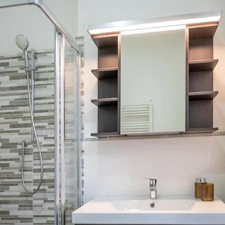 La Casina Della Pia * 비아레지오